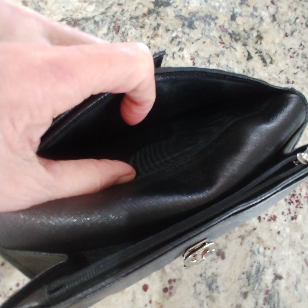 Ferragamo Long Black Women's Clutch Wallet with Silver Accents - Picture 7 of 13